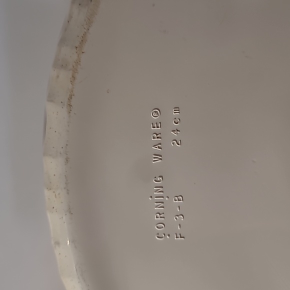 Corningware French white Round Baking dish plate pan F-3-B 24cm - Picture 5 of 5